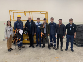 Manisa Şehir Hastanesinde manlift güvenli sürücülük eğitimindeyiz. Eğitime katılmak yada iş makinesi manlift operatörlük belgesi için bizden bilgi alabilirsiniz. İzmir in en kaliteli src ve psikoteknik merkezi hasekioğlu.